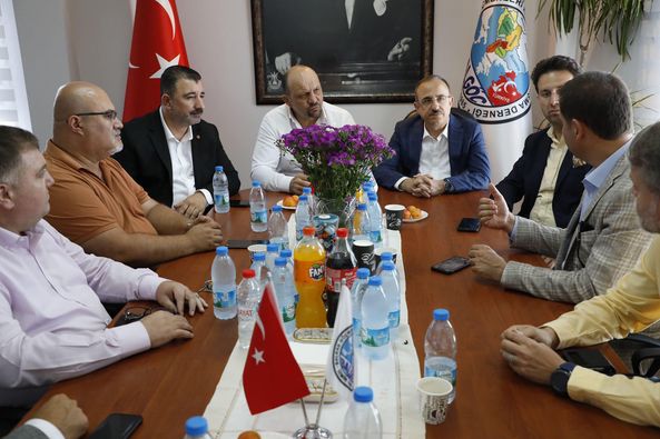 Adalet ve Kalkınma Partisi İzmir İl Başkanı Av. Kerem Ali Sürekli'nin derneğimize ziyareti.